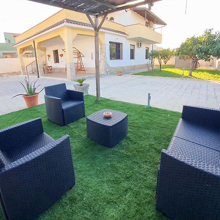 Villa La Sosta - 150M Dal Mare - Patio Privato E Areal Relax Arenella  Extérieur photo
