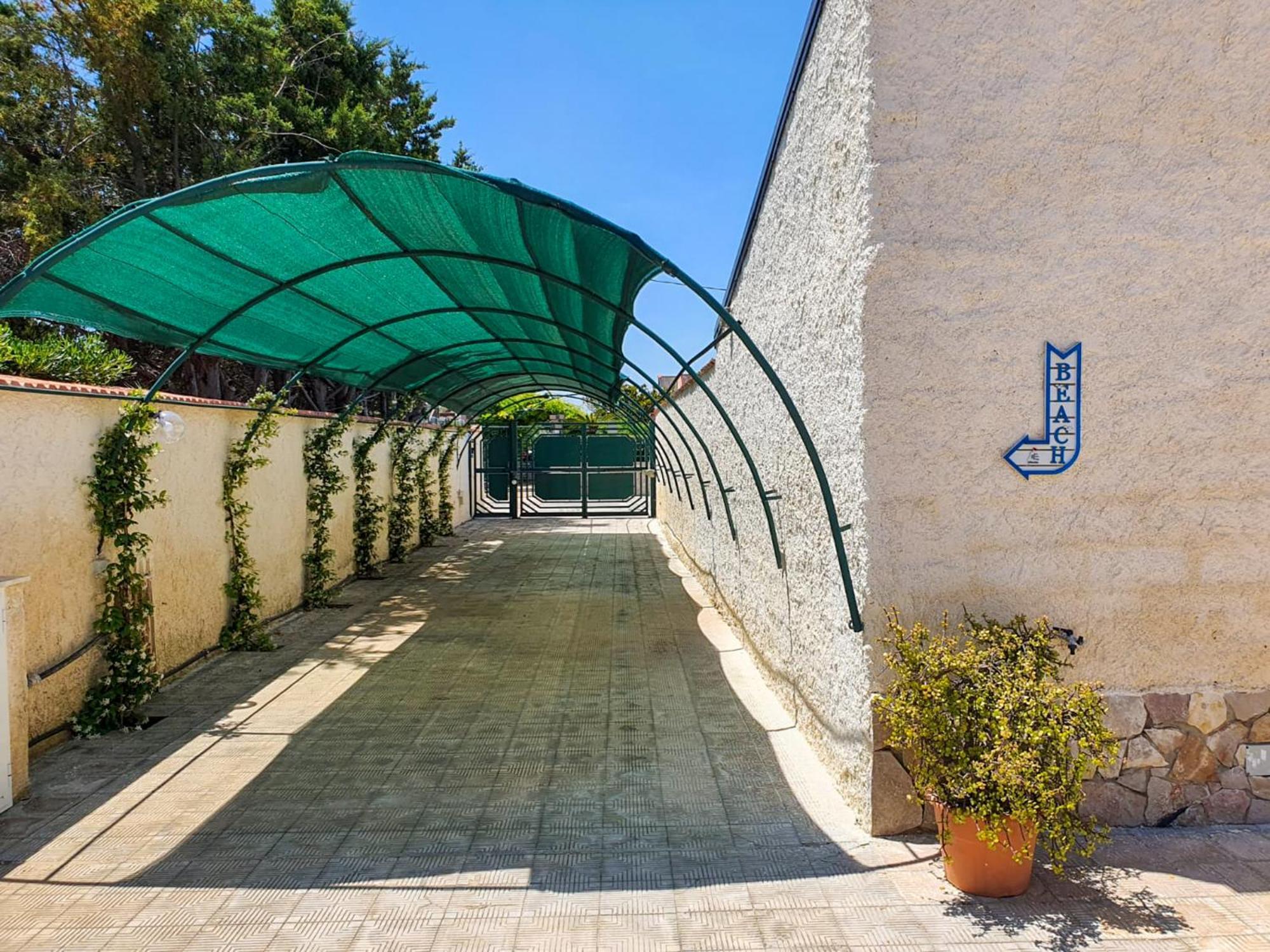 Villa La Sosta - 150M Dal Mare - Patio Privato E Areal Relax Arenella  Extérieur photo